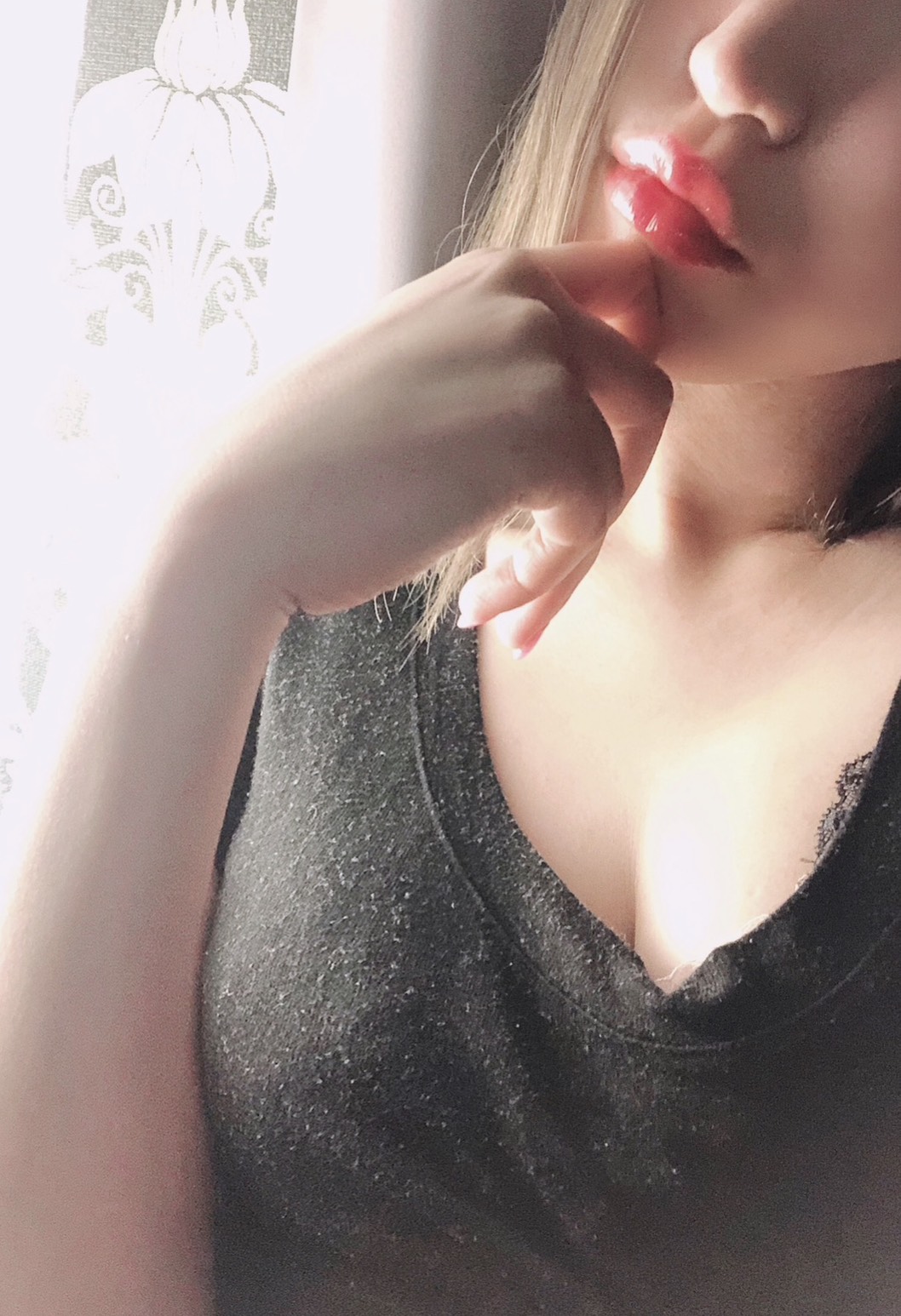 レオナ